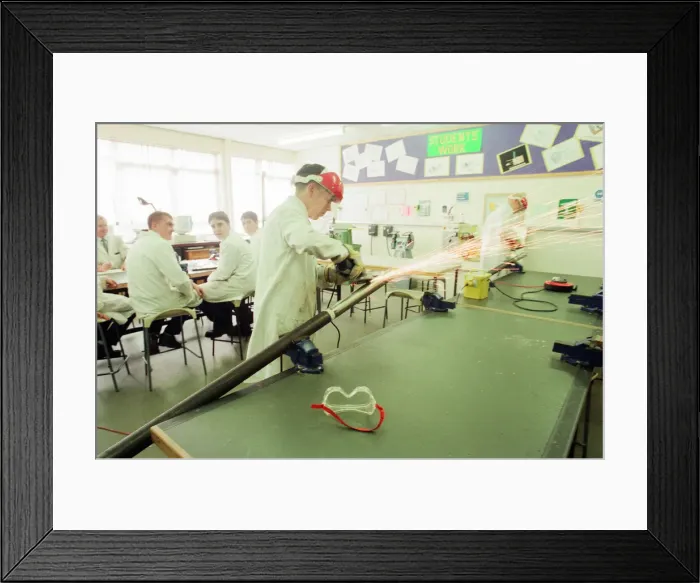 Framed Print : Macmillan Academy, Middlesbrough, North Yorkshire, England, 7th October 1996 Framed Print : Macmillan Academy, Middlesbrough, North Yorkshire, England, 7th October 1996