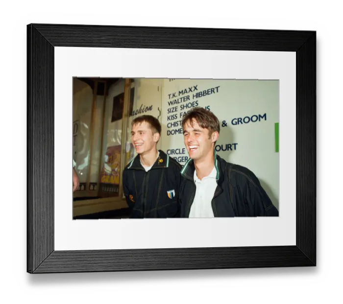 Framed Print : Reading FC footballers play Grab a Grand. 13th April 1995 Framed Print : Reading FC footballers play Grab a Grand. 13th April 1995