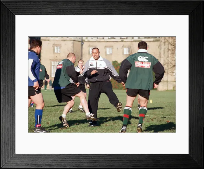 Framed Print : The All Blacks training at Rugby School. Pictured, Jonah Lomu. 2nd December 1997