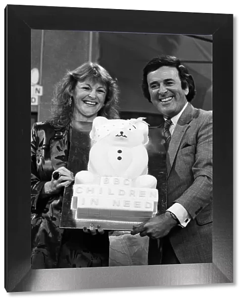 Sue Cook and Terry Wogan, BBC Children in Need 1987. 28th November 1987