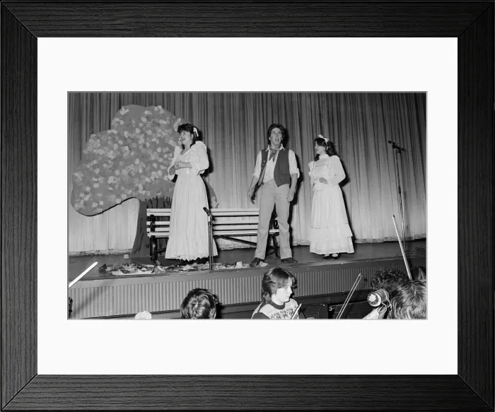 Framed Print : Ruth Jones and Rob Brydon appear in Porthcawl Comprehensive School Framed Print : Ruth Jones and Rob Brydon appear in Porthcawl Comprehensive School