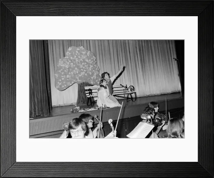 Framed Print : Rob Brydon appears in Porthcawl Comprehensive Schools production of Framed Print : Rob Brydon appears in Porthcawl Comprehensive Schools production of