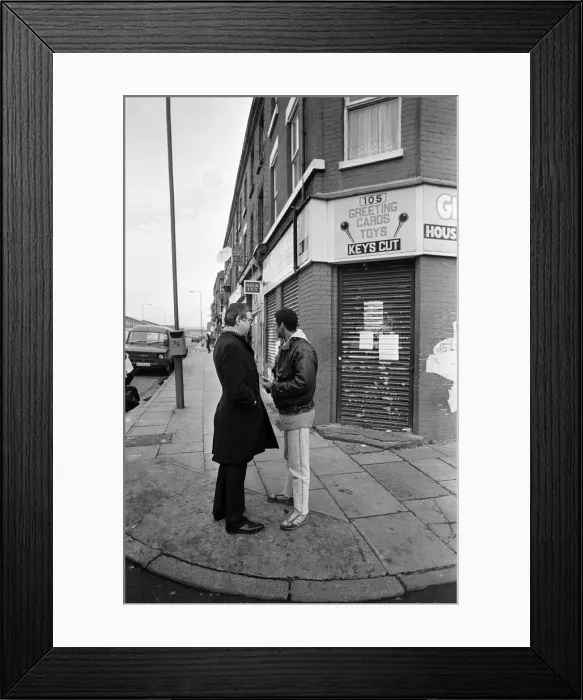 Framed Print : Lord Gifford visits Granby Street, Toxteth. 29th November 1988 Framed Print : Lord Gifford visits Granby Street, Toxteth. 29th November 1988