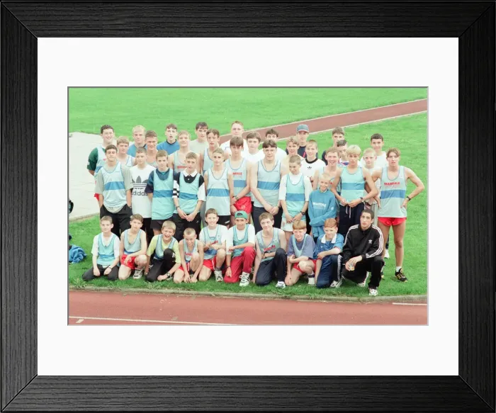 Framed Print : Mandale Harriers Athletics Team who will be competing in the National Finals at Alexander