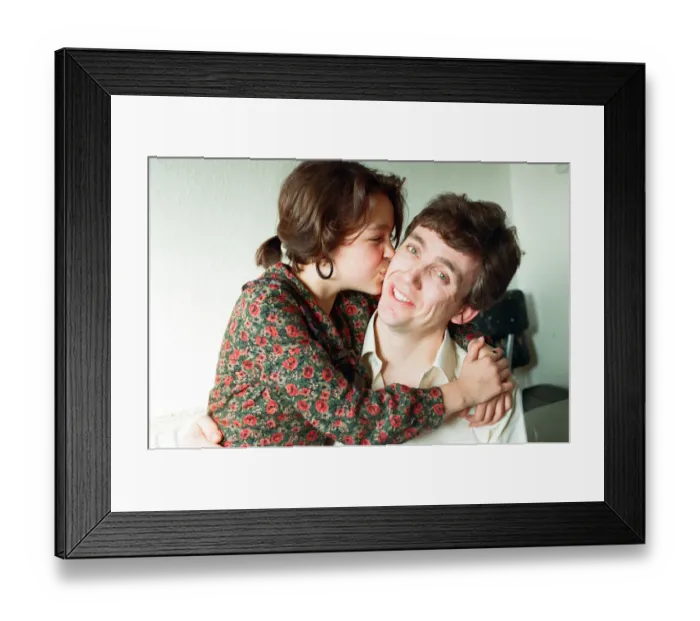 Framed Print : Steven Hurley, winner of Coventry Superdad of the Year, pictured with daughter Lisa Framed Print : Steven Hurley, winner of Coventry Superdad of the Year, pictured with daughter Lisa