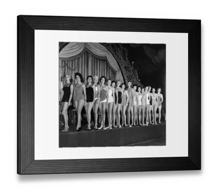 Framed Print : 1958 Miss World Beauty Contestants, 6th October 1958