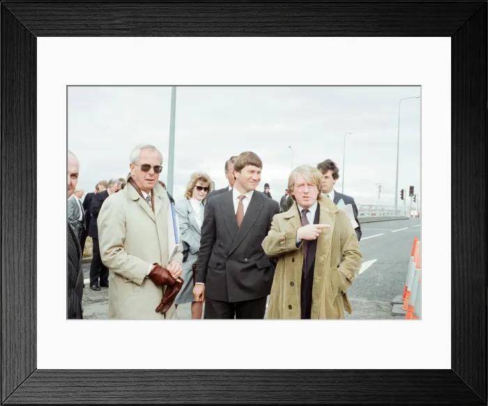 Framed Print : Local Government and Inner Cities Minister Michael Portillo unveils a plaque to mark Framed Print : Local Government and Inner Cities Minister Michael Portillo unveils a plaque to mark