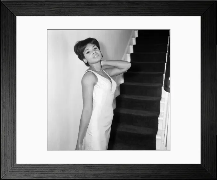 Framed Print : Shirley Bassey, star of the Sunday Night at the Palladium this week Framed Print : Shirley Bassey, star of the Sunday Night at the Palladium this week