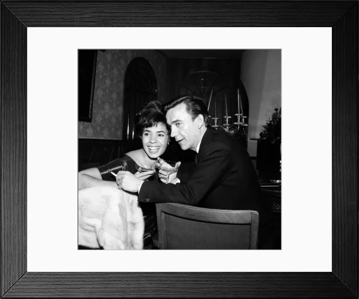 Framed Print : Shirley Bassey, the dynamic singer from Tiger Bay, is to marry film director Kenneth Hume Framed Print : Shirley Bassey, the dynamic singer from Tiger Bay, is to marry film director Kenneth Hume