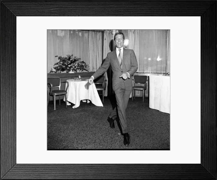 Framed Print : Dick Van Dyke at The Dorchester Hotel. Tomorrow, he begins filming Chitty Chitty Framed Print : Dick Van Dyke at The Dorchester Hotel. Tomorrow, he begins filming Chitty Chitty