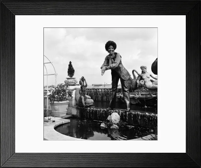 Framed Print : Shirley Bassey is back in London after an absence of two years Framed Print : Shirley Bassey is back in London after an absence of two years