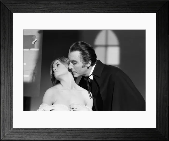 Framed Print : Christopher Lee, being photographed for poster, dressed as character Dracula in film