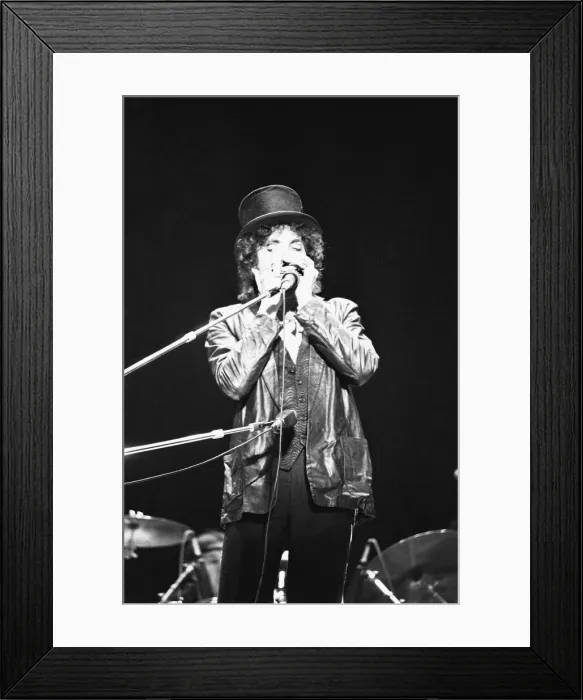Framed Print : Bob Dylan seen here performing on stage at The Picnic concert at Blackbushe Aerodrome Framed Print : Bob Dylan seen here performing on stage at The Picnic concert at Blackbushe Aerodrome
