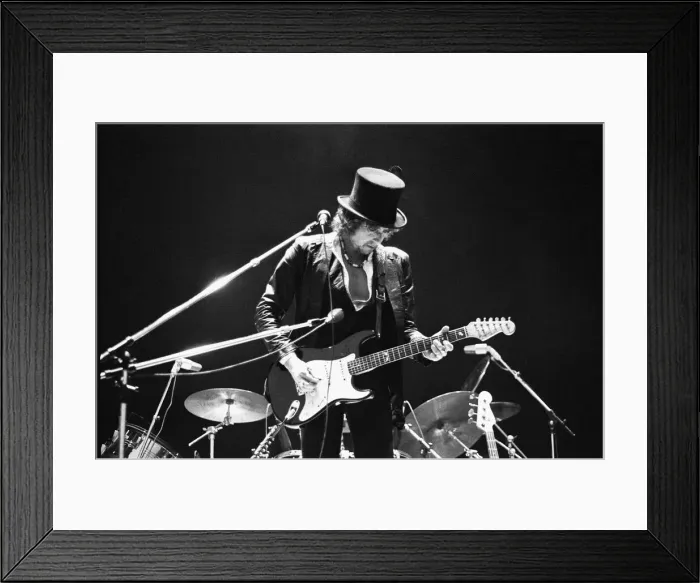 Framed Print : Bob Dylan seen here performing on stage at The Picnic concert at Blackbushe Aerodrome Framed Print : Bob Dylan seen here performing on stage at The Picnic concert at Blackbushe Aerodrome
