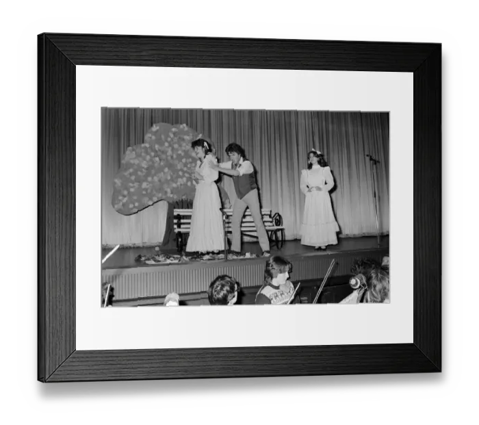 Framed Print : Ruth Jones and Rob Brydon appear in Porthcawl Comprehensive School Framed Print : Ruth Jones and Rob Brydon appear in Porthcawl Comprehensive School