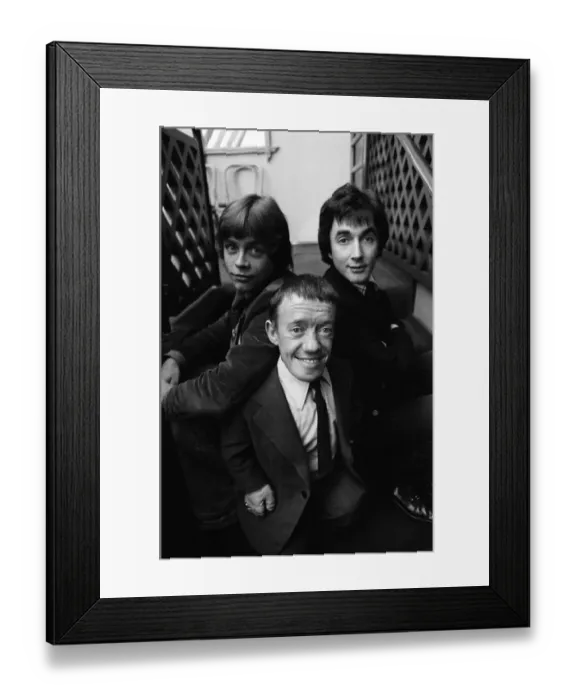 Framed Print : Stars of new film, Star Wars, attend news press conference at the Holiday Inn Hotel in Framed Print : Stars of new film, Star Wars, attend news press conference at the Holiday Inn Hotel in