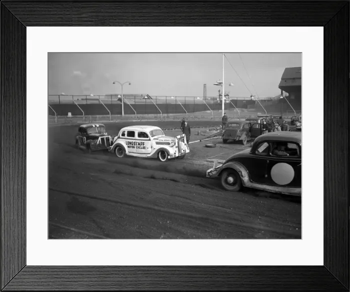 Framed Print : Stock Car Racing, practice session, New Cross Stadium, Hornshay Street, Old Kent Road