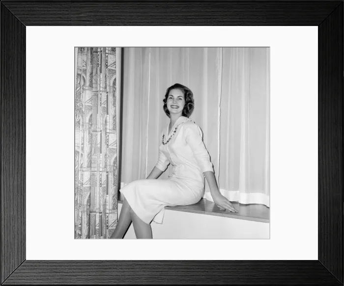 Framed Print : 1958 Miss World Beauty Contestants, 5th October 1958. Miss South Africa Framed Print : 1958 Miss World Beauty Contestants, 5th October 1958. Miss South Africa
