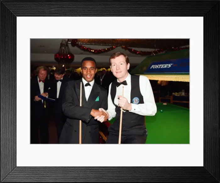 Framed Print : Steve Davis visits Courage brewery, pictured with Reading FC football player Michael Framed Print : Steve Davis visits Courage brewery, pictured with Reading FC football player Michael
