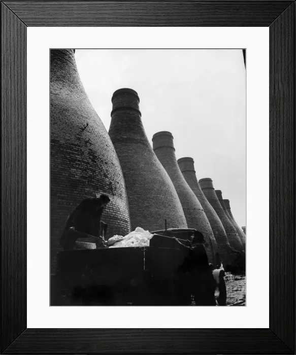 Framed Print : Ash being cleared from a group of potters kilns in Stoke on Trent, Staffordshire Framed Print : Ash being cleared from a group of potters kilns in Stoke on Trent, Staffordshire