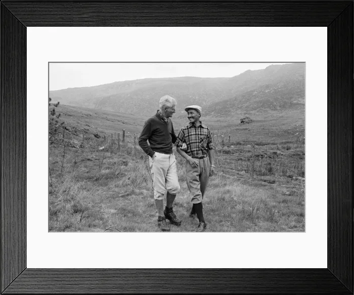 Framed Print : Picture shows Lord Hunt (left) and Sherpa Tensing Norgay (right) (Sherpa Tenzing Norgay Framed Print : Picture shows Lord Hunt (left) and Sherpa Tensing Norgay (right) (Sherpa Tenzing Norgay