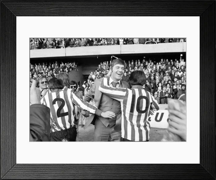 Framed Print : Southampton 2-0 Crystal Palace. FA Cup Semi Final. Pictured Framed Print : Southampton 2-0 Crystal Palace. FA Cup Semi Final. Pictured