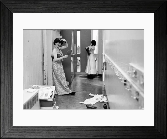 Framed Print : Christmas Show at Battle Primary School, Reading, 13th December 1985