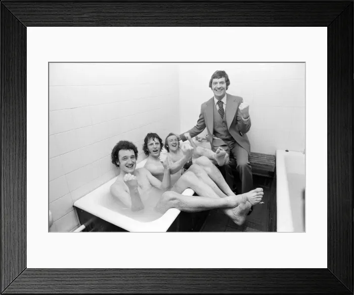 Framed Print : Southampton 2-0 Crystal Palace. FA Cup Semi Final. Pictured Framed Print : Southampton 2-0 Crystal Palace. FA Cup Semi Final. Pictured