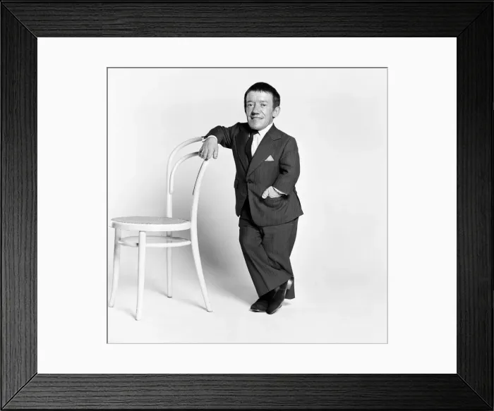 Framed Print : Kenny Baker, actor who plays robot character R2-D2 in new science fiction film, Star Wars Framed Print : Kenny Baker, actor who plays robot character R2-D2 in new science fiction film, Star Wars