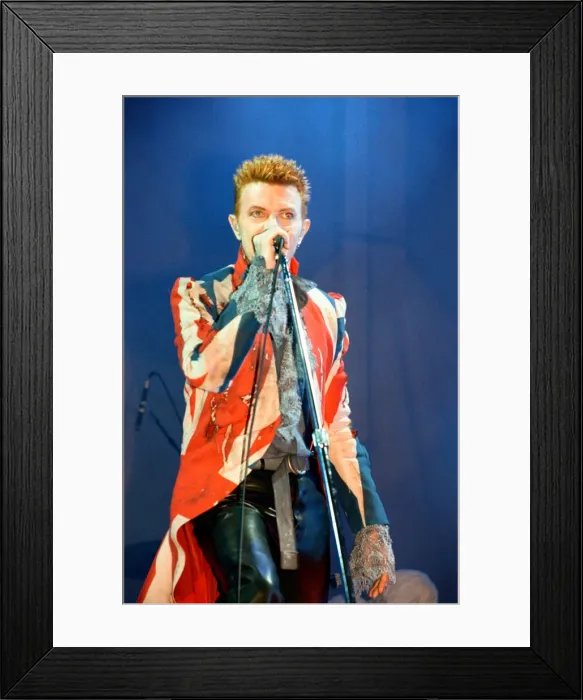 Framed Print : David Bowie live at The Phoenix Festival, Long Marston Airfield, Stratford-upon-Avon