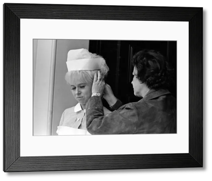Framed Print : Barbara Windsor on the film set of Carry On Doctor. This scene was filmed Framed Print : Barbara Windsor on the film set of Carry On Doctor. This scene was filmed