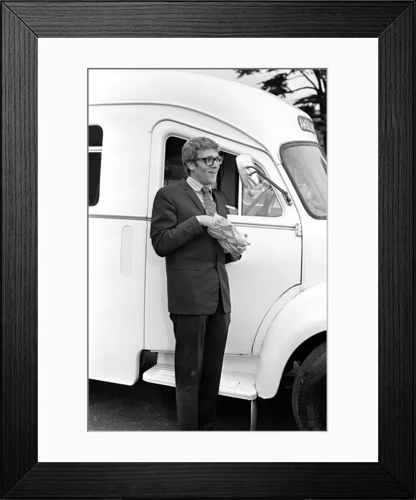 Framed Print : Peter Gilmore, on the film set of Carry On Doctor. This scene was filmed Framed Print : Peter Gilmore, on the film set of Carry On Doctor. This scene was filmed