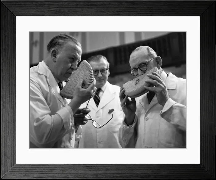 Framed Print : British Baking Exhibition Caxton Hall 23rd March 1961 Left to Right Mr W Millar Framed Print : British Baking Exhibition Caxton Hall 23rd March 1961 Left to Right Mr W Millar