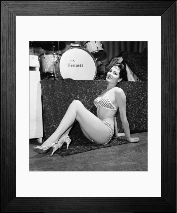 Framed Print : 1958 Miss World Beauty Contestants. Miss United Kingdom, Eileen Elizabeth Sheridan Framed Print : 1958 Miss World Beauty Contestants. Miss United Kingdom, Eileen Elizabeth Sheridan