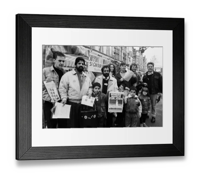 Framed Print : Reading Miners Support Group. Broad Street, Reading. 28th November 1992
