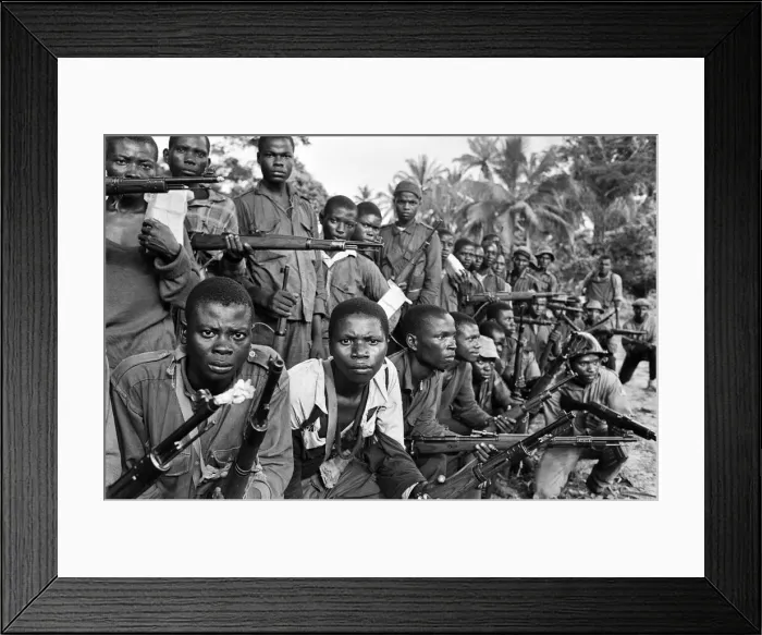 Framed Print : Group of armed Biafran soldiers seen here during the Biafran conflict, 11th June 1968 Framed Print : Group of armed Biafran soldiers seen here during the Biafran conflict, 11th June 1968