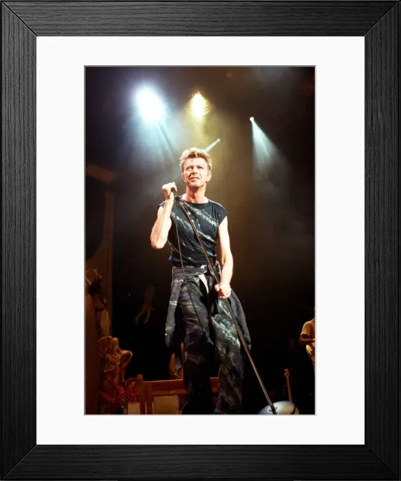 Framed Print : David Bowie performing at the NEC, Birmingham. Outside Tour. 21st November 1995 Framed Print : David Bowie performing at the NEC, Birmingham. Outside Tour. 21st November 1995