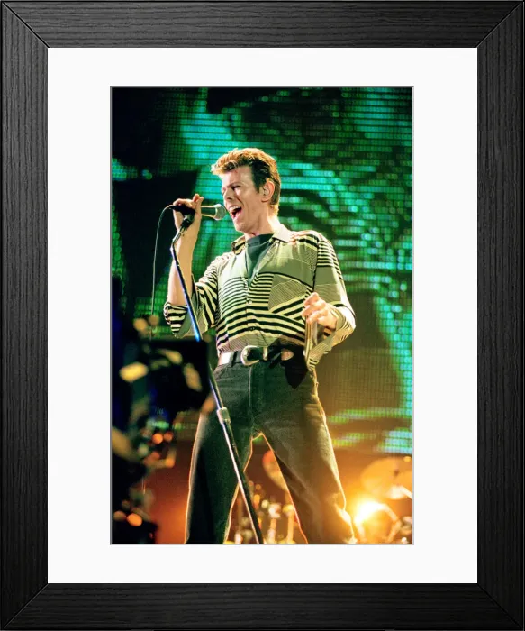 Framed Print : David Bowie performing at The Big Twix Mix concert at The Birmingham NEC Framed Print : David Bowie performing at The Big Twix Mix concert at The Birmingham NEC