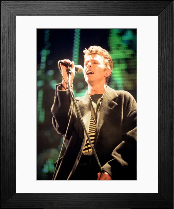 Framed Print : David Bowie performing at The Big Twix Mix concert at The Birmingham NEC Framed Print : David Bowie performing at The Big Twix Mix concert at The Birmingham NEC