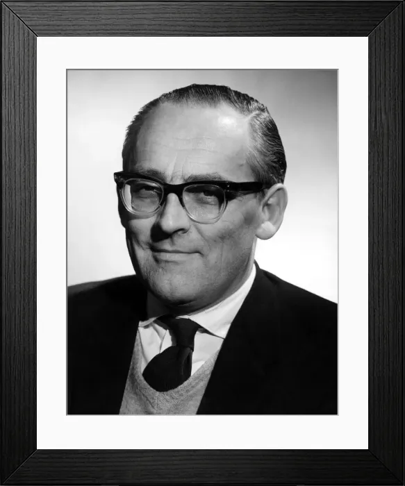 Framed Print : Daily Mirror photographer Bill Malindine. 21st December 1961