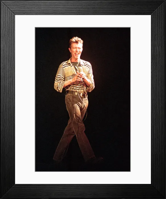 Framed Print : David Bowie performing at The Big Twix Mix concert at The Birmingham NEC Framed Print : David Bowie performing at The Big Twix Mix concert at The Birmingham NEC
