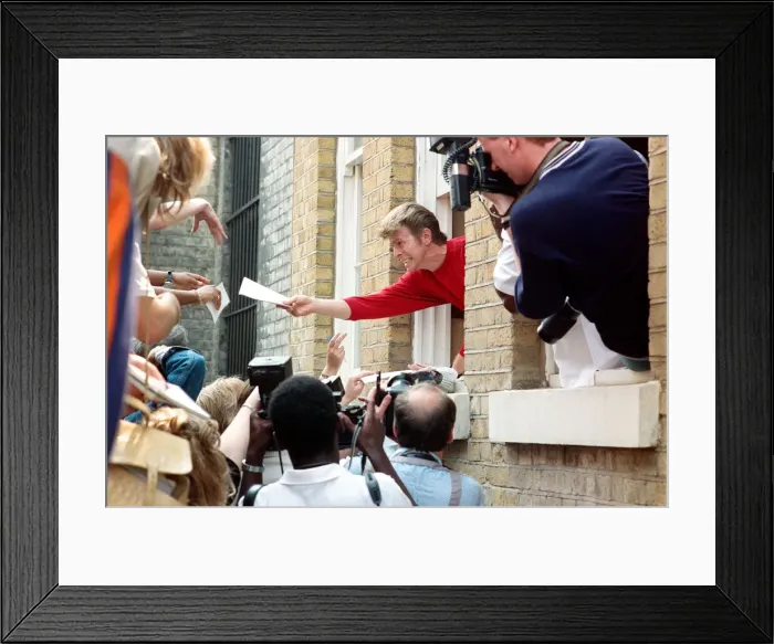 Framed Print : David Bowie launches The Brixton Community Centre, yards away from his own birthplace in Framed Print : David Bowie launches The Brixton Community Centre, yards away from his own birthplace in
