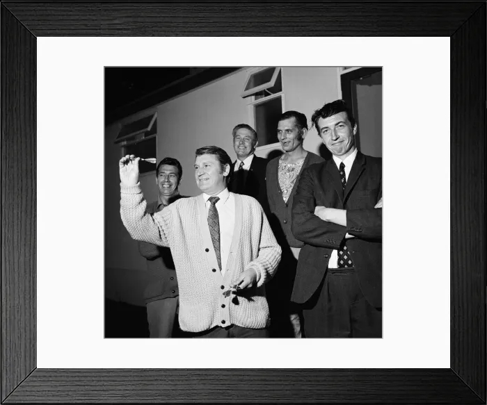 Framed Print : Laurel darts team at the Old Vic. Teesside, 1971 Framed Print : Laurel darts team at the Old Vic. Teesside, 1971