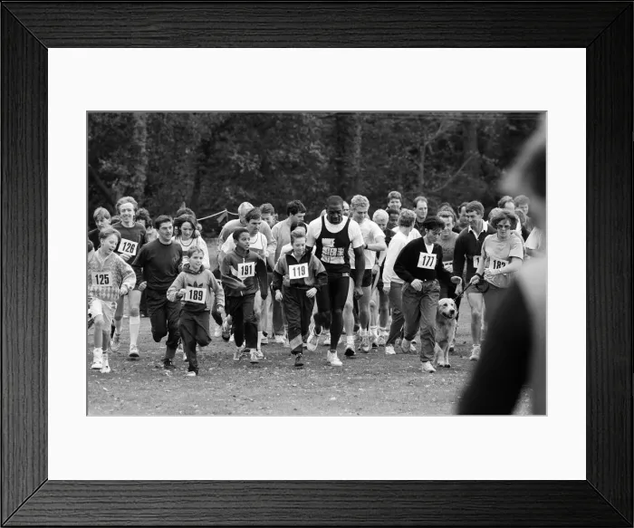 Framed Print : Frank Bruno at Sindlesham School. 4th November 1990 Framed Print : Frank Bruno at Sindlesham School. 4th November 1990