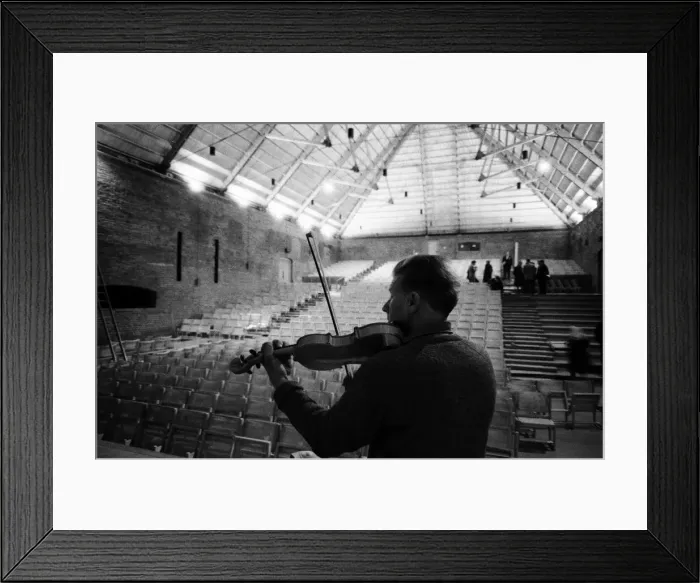 Framed Print : £13 a week carpenter Len Edmunds playing his homemade violin Framed Print : £13 a week carpenter Len Edmunds playing his homemade violin