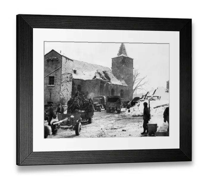Framed Print : An anti-tank gun and its crew of the US 2nd Armored Division entering Dochamps entering Framed Print : An anti-tank gun and its crew of the US 2nd Armored Division entering Dochamps entering