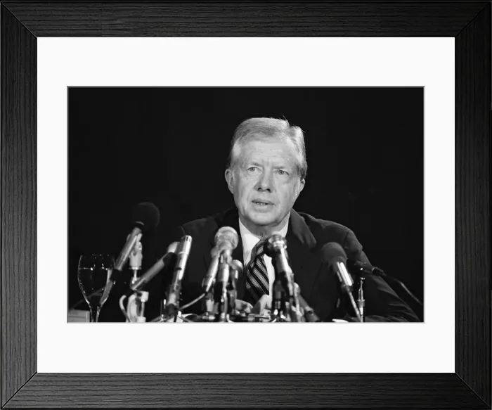 Framed Print : Former President Jimmy Carter press conference at The Churchill Hotel. 25th October 1982 Framed Print : Former President Jimmy Carter press conference at The Churchill Hotel. 25th October 1982