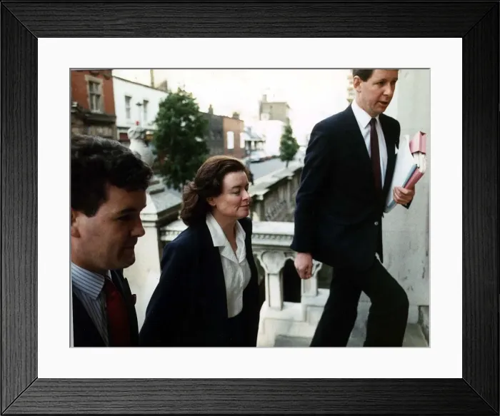 Framed Print : Sarah Keays who had an affair with Cecil Parkinson arrives at High Court Sara Keays who Framed Print : Sarah Keays who had an affair with Cecil Parkinson arrives at High Court Sara Keays who