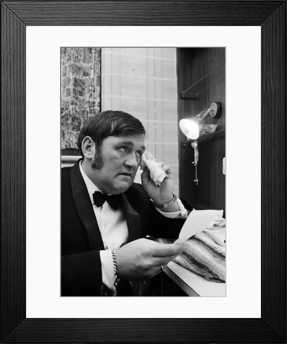 Framed Print : 36-year old comedian Les Dawson, who has just landed his biggest job yet - a six week Framed Print : 36-year old comedian Les Dawson, who has just landed his biggest job yet - a six week