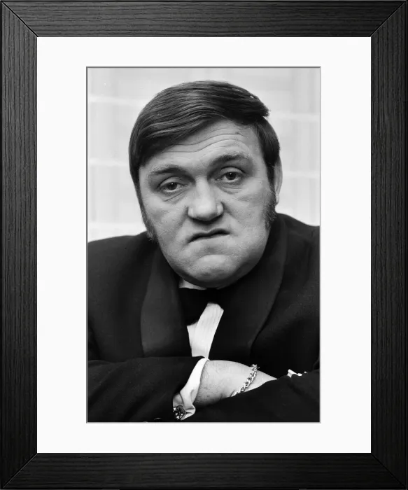 Framed Print : 36-year old comedian Les Dawson, who has just landed his biggest job yet - a six week Framed Print : 36-year old comedian Les Dawson, who has just landed his biggest job yet - a six week